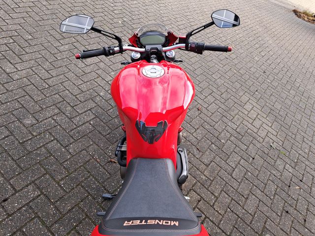 ducati - monster-821