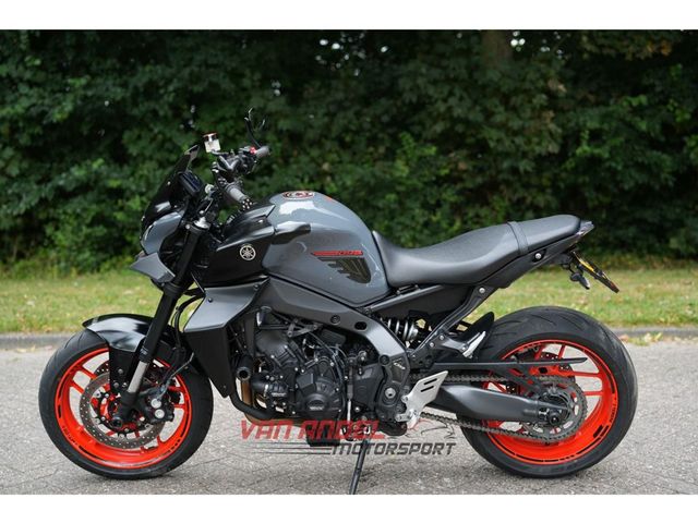 yamaha - mt-09