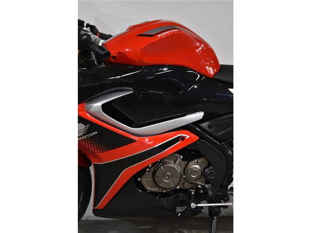 QJMOTOR - srk-125-r