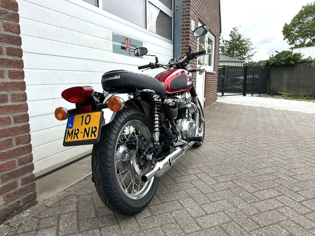 kawasaki - w800