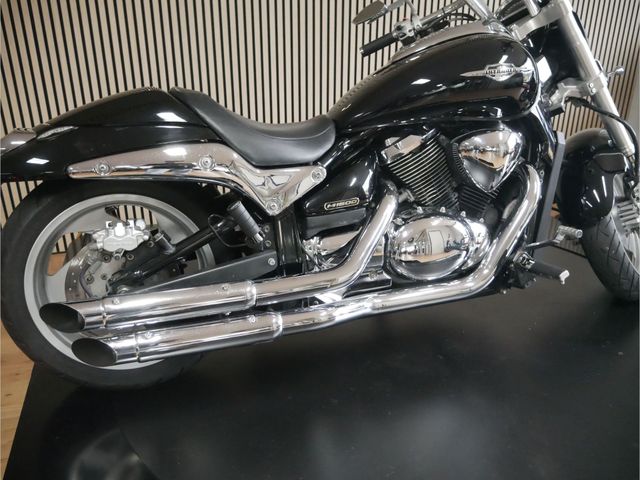 suzuki - m-1500-intruder
