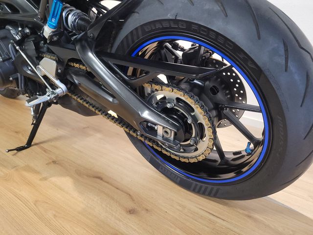 yamaha - xsr-900-abs