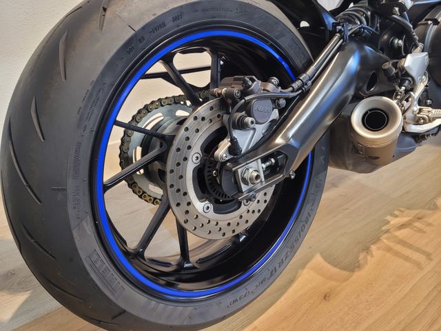 yamaha - xsr-900-abs