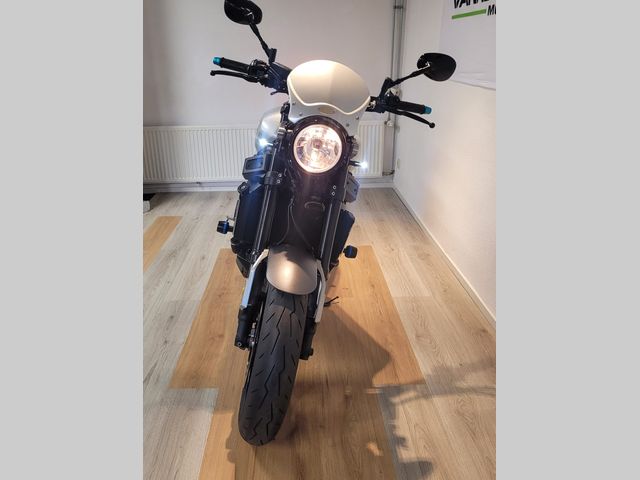 yamaha - xsr-900-abs