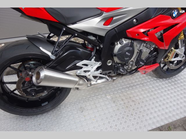 bmw - s-1000-r