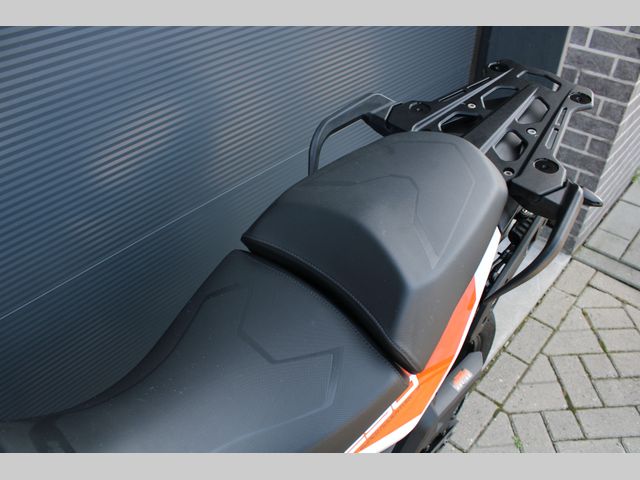 ktm - 1290-super-adventure-s