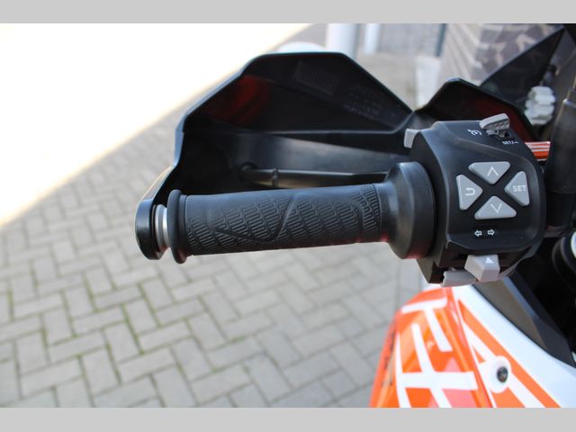 ktm - 1290-super-adventure-s