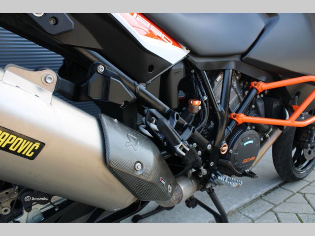 ktm - 1290-super-adventure-s