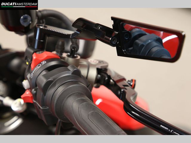 ducati - streetfighter-v2