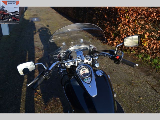 kawasaki - vn-900-classic