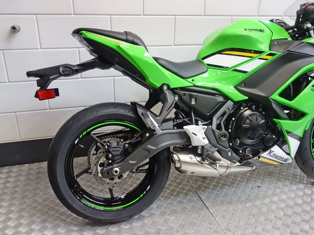 kawasaki - ninja-650