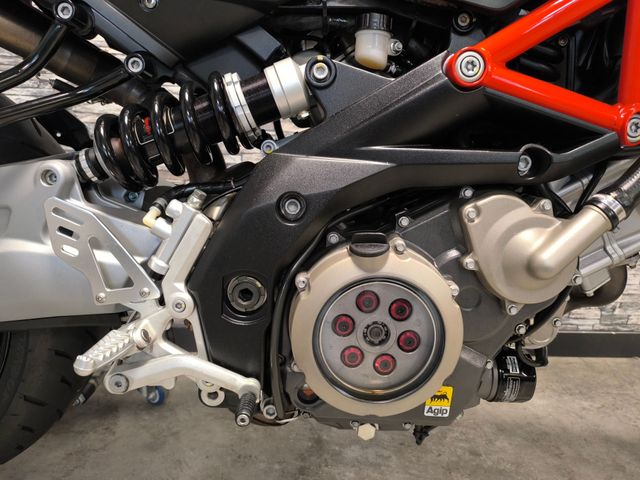 aprilia - sl-750-shiver