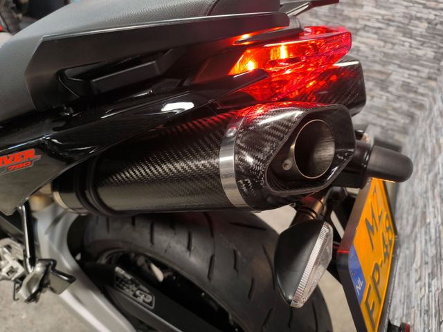 aprilia - sl-750-shiver