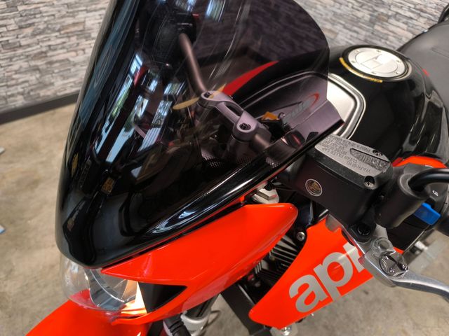 aprilia - sl-750-shiver