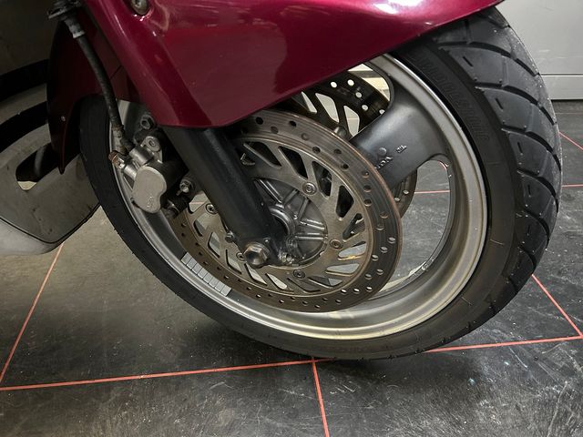 honda - st-1100-pan-european