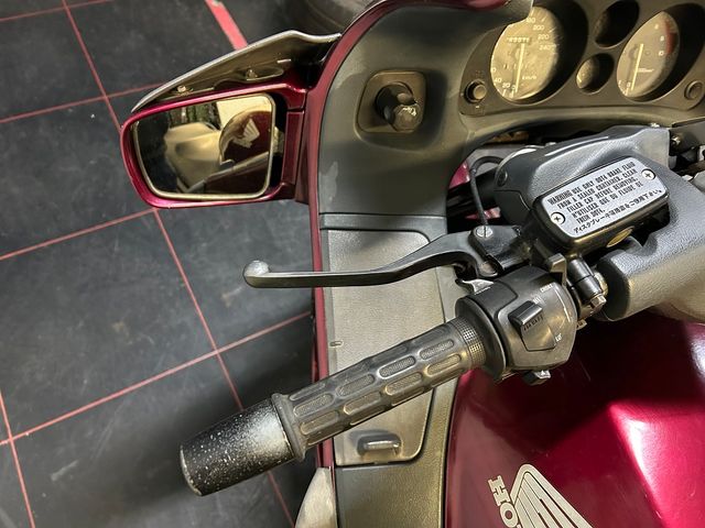 honda - st-1100-pan-european