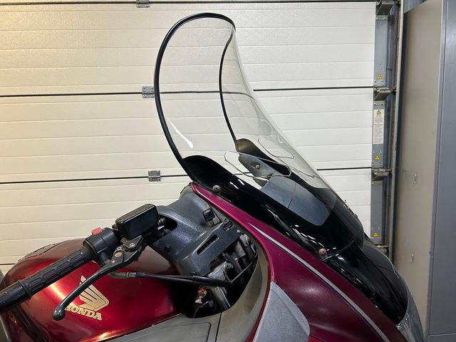 honda - st-1100-pan-european