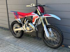 FANTIC XX 125
