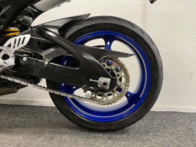 suzuki - gsx-r-600