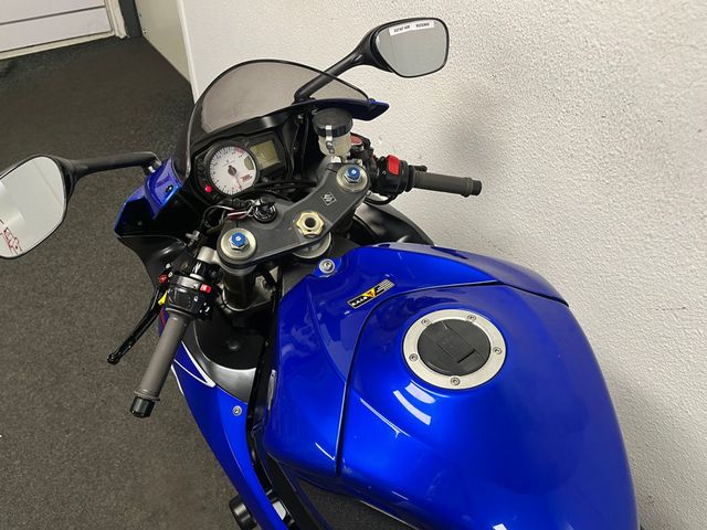 suzuki - gsx-r-600