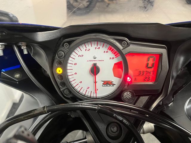 suzuki - gsx-r-600