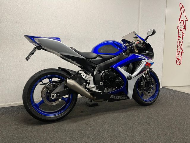 suzuki - gsx-r-600