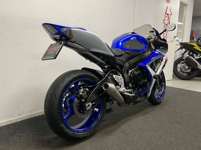 suzuki - gsx-r-600