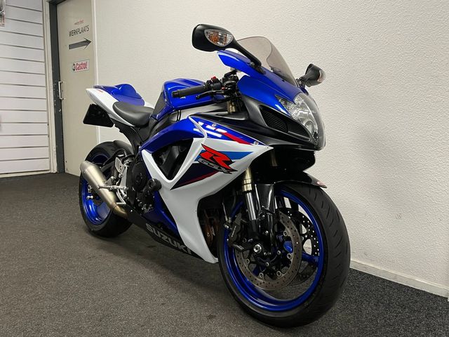 suzuki - gsx-r-600