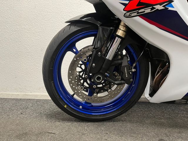 suzuki - gsx-r-600