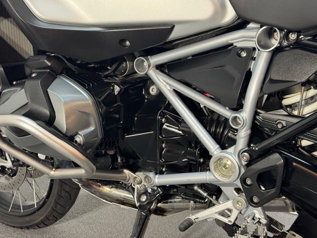 bmw - r-1250-gs-adventure