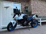 SUZUKI GSX-8S