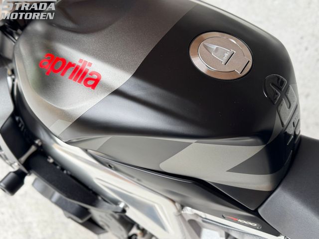 aprilia - tuono-1000-r