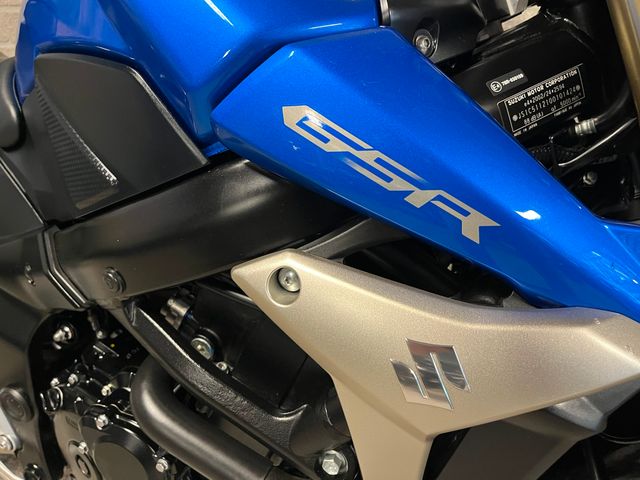 suzuki - gsr-750-a