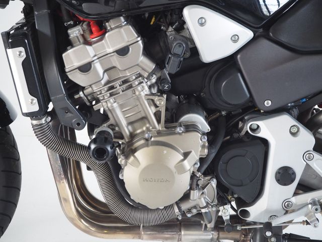 honda - cb-900-f-hornet