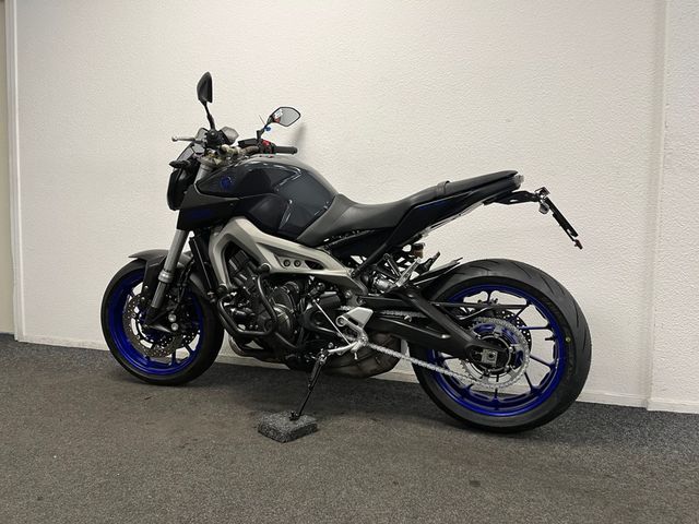 yamaha - mt-09