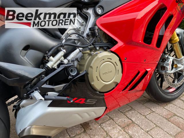 ducati - panigale-v4-s
