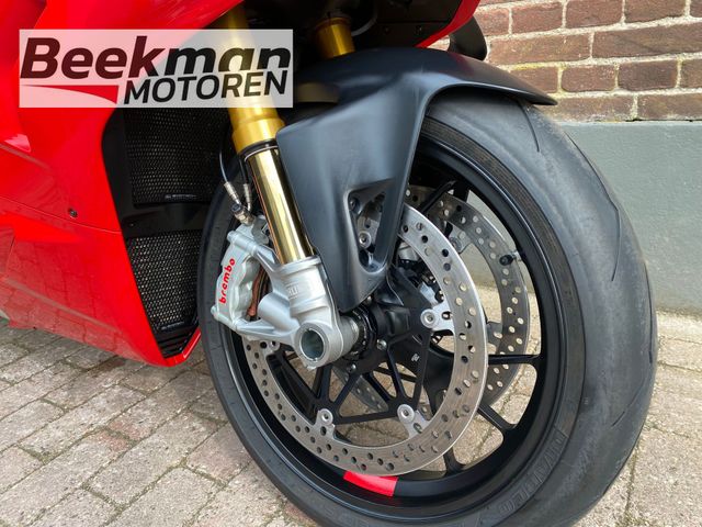 ducati - panigale-v4-s