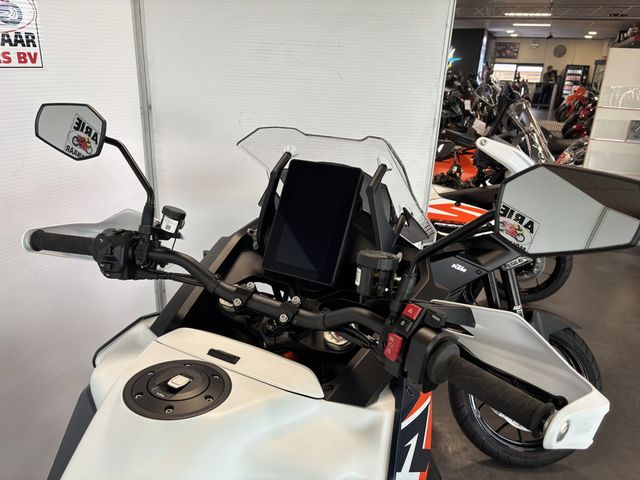 ktm - 1390-superadventure-r
