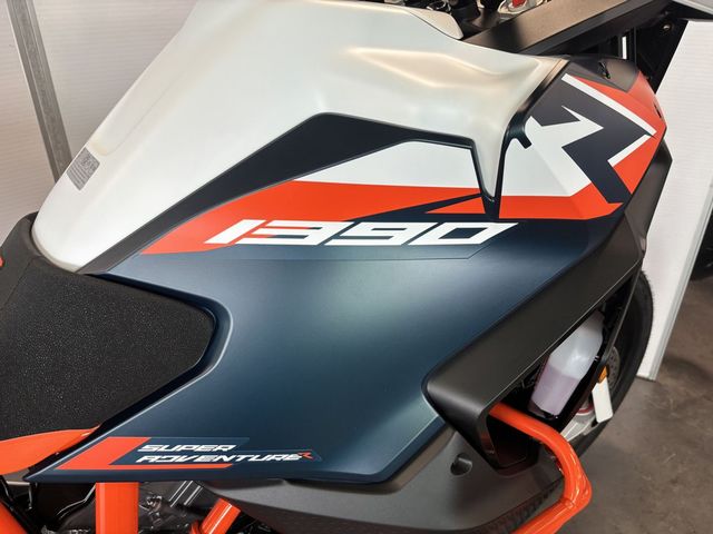 ktm - 1390-superadventure-r
