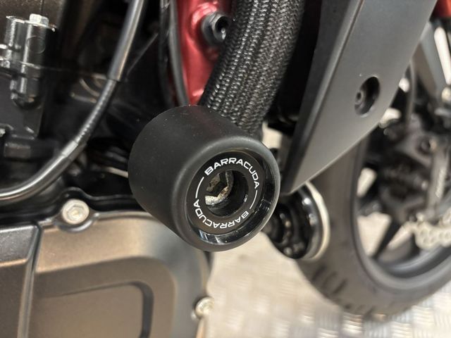 honda - cb-750-hornet