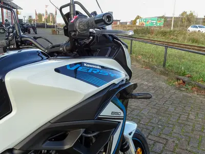 KAWASAKI VERSYS 650 – foto 4
