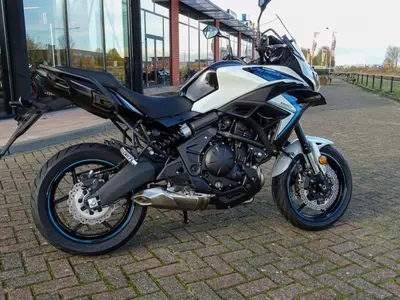 KAWASAKI VERSYS 650 – foto 3