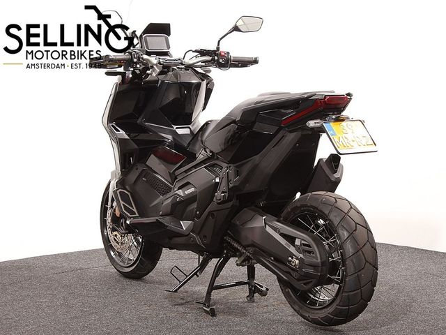 honda - x-adv