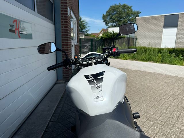 honda - cb-600-f-hornet