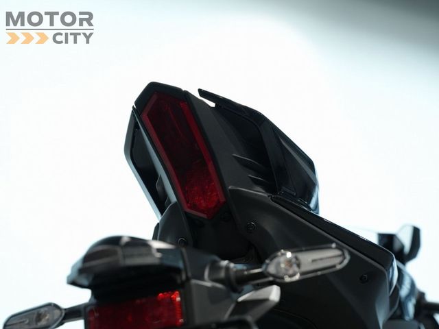 yamaha - yzf-r9