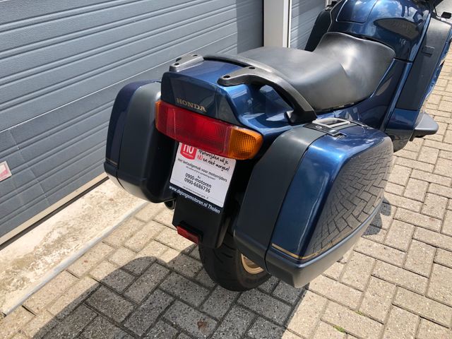 honda - st-1100-pan-european-cbs-abs-tcs