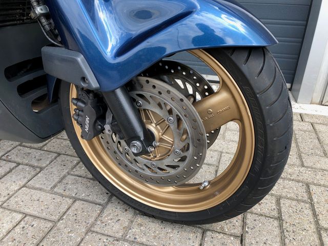 honda - st-1100-pan-european-cbs-abs-tcs