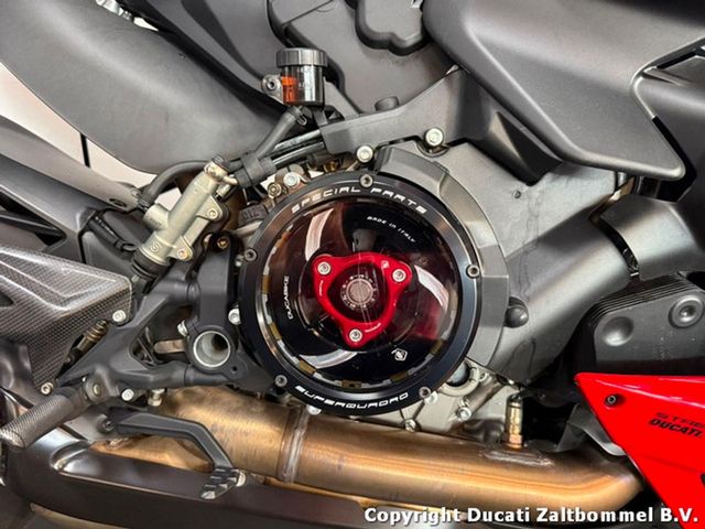 ducati - streetfighter-v2