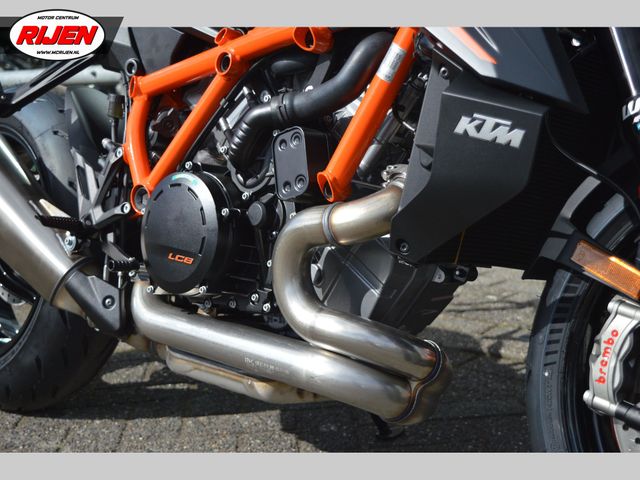 ktm - 1390-super-duke-r-evo