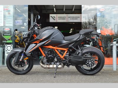 KTM 1390 SUPER DUKE R EVO – foto 3